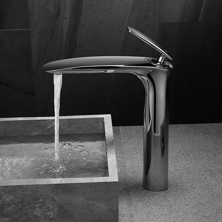Поставщик Kaiping Латунный смеситель для горячей и холодной воды с одной ручкой для монтажа на палубе, хромированный смеситель для ванной комнаты, кран для раковины